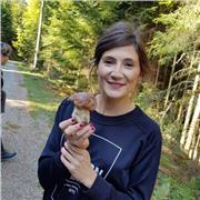 Francés nativa, profesora de francés e inglés en escuelas, empresas, para adultos, adolescentes, y niños. Experiencia con varias academias e empresas, la Alianza Francesa y Kids & Us en las islas Canarias. Formo docente de idiomas. Preparo alumnos a la ex